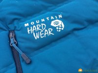 Mountain-Hardwear-StretchDown-Hooded-03