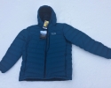 Mountain-Hardwear-StretchDown-Hooded-01