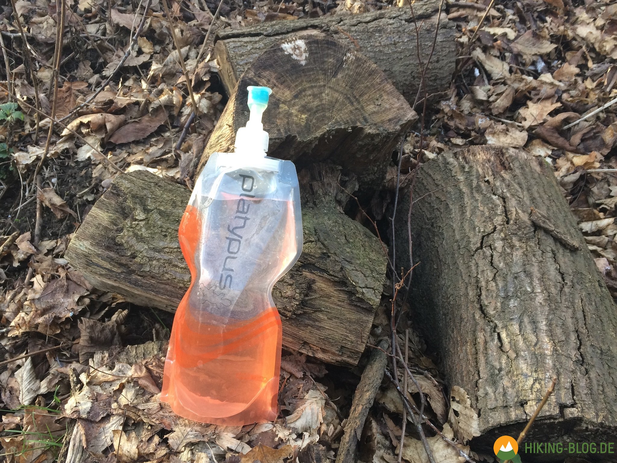 Ausrüstungs-Tipp: Ultraleichte und faltbare Trinkflasche zum Trekking und  Wandern - Hiking Blog