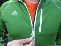 vaude_shipton_hooded_jacket_02