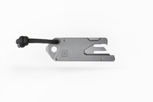titanium-pocket-tool-02